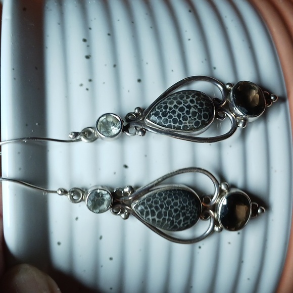 None Jewelry - Natural Black Coral Earrings.